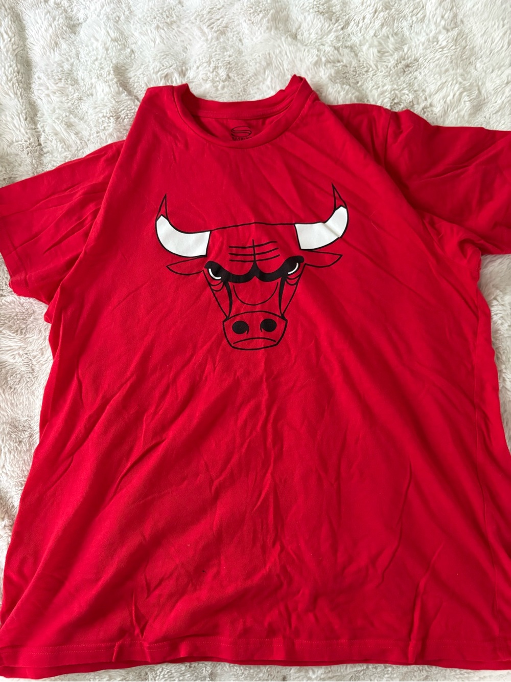 NBA Red Crewneck Logo Tee